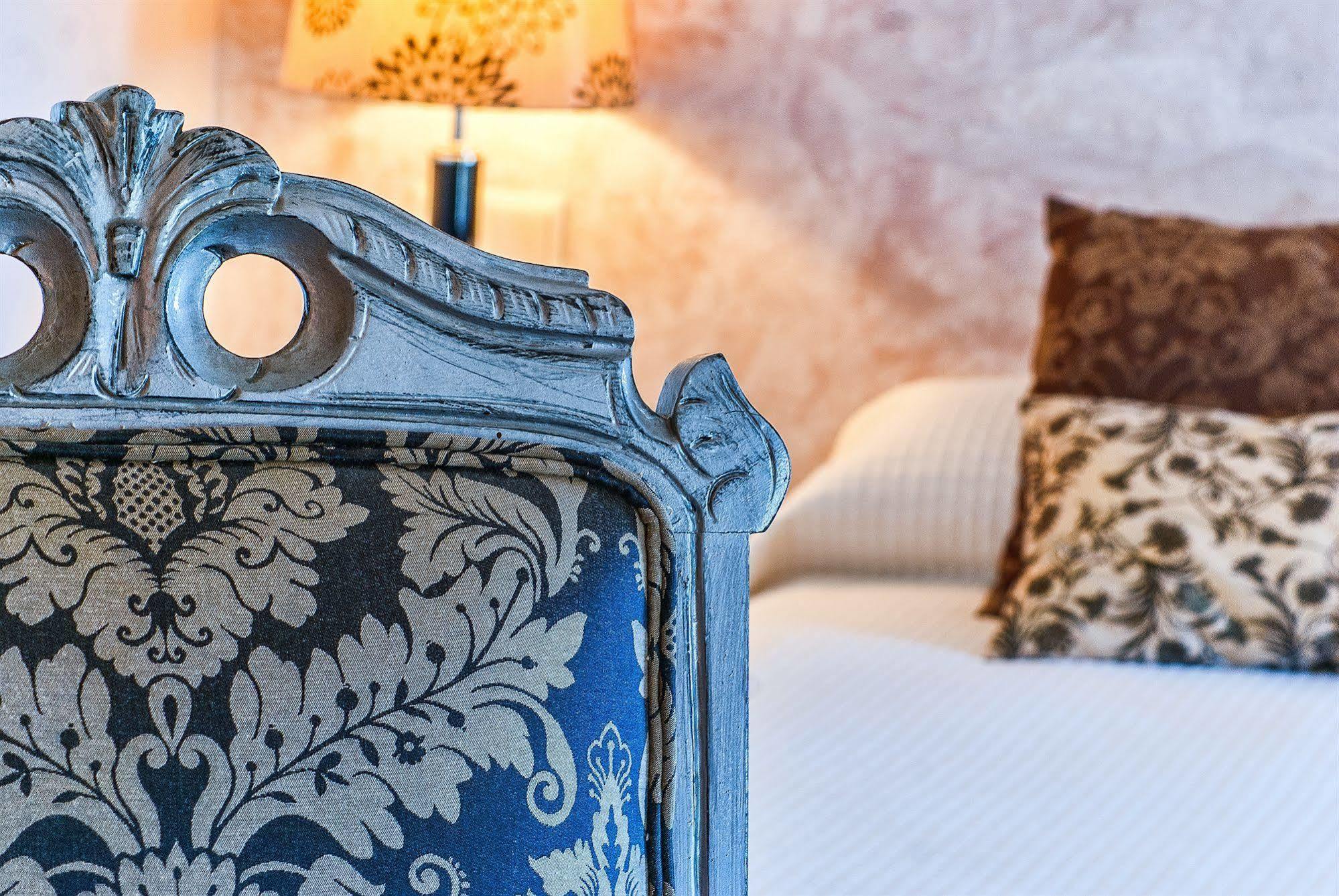 Cases Noves - Boutique - Adults Only 4*